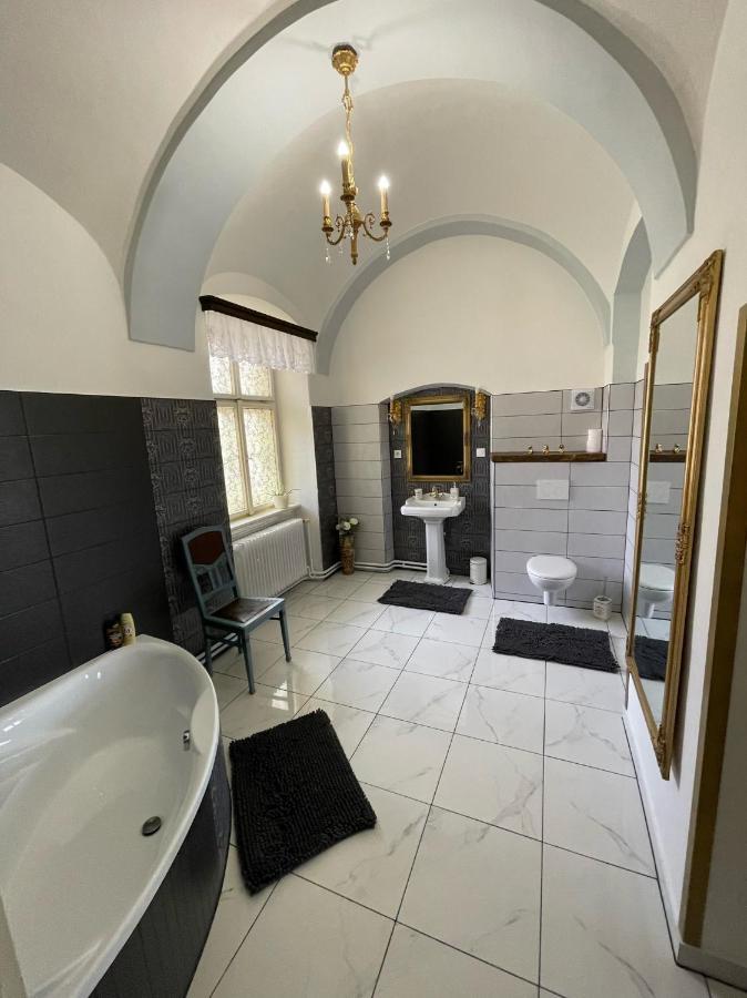Apartman Sunny Adam Na Zamku Česká Kamenice エクステリア 写真